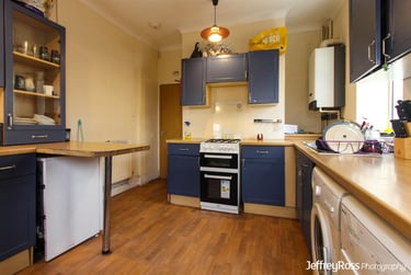 5 bed house, Albany Road, Plasnewydd, Cardiff, CF243NT - Image 2